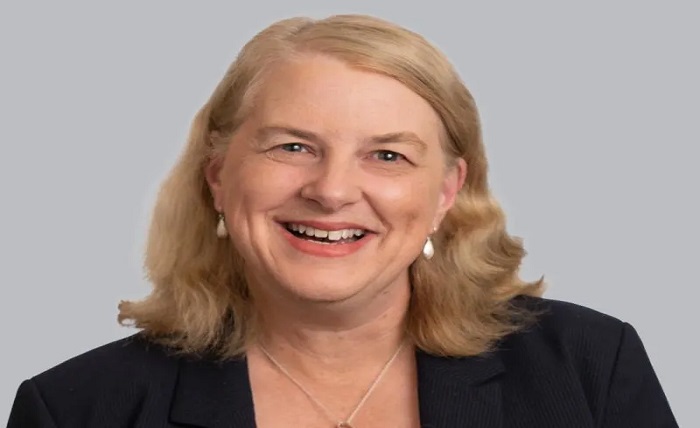 emma michell chartered accountant